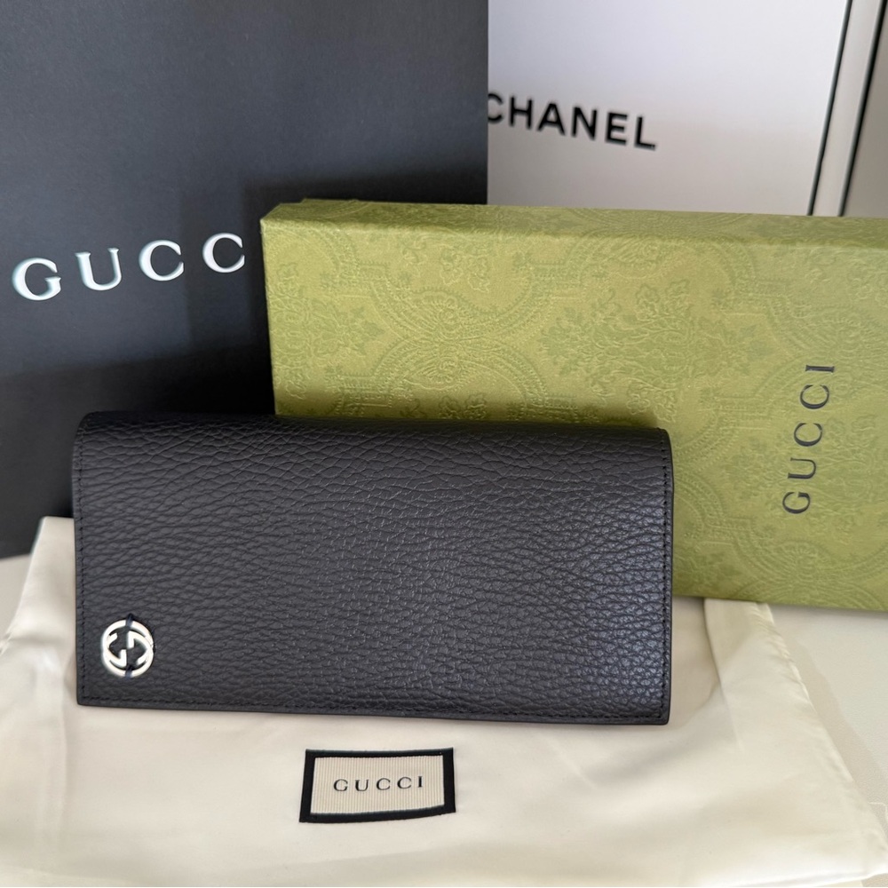 NEW Gucci Men’s Long Bifold Black Leather Wallet GG Logo Blue interior - Picture 2 of 16